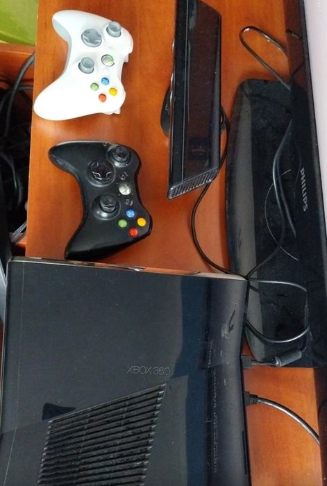 Xbox 360 + Kinect