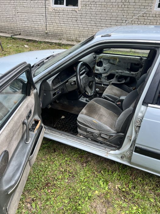 Мазда Mazda 626 1989 р 2,0 газ-бенз