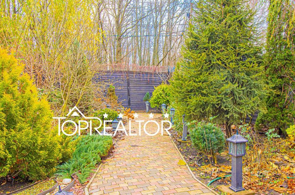 Продаж 2-пов. будинку з сучасним ремонтом за церквою на вул.Дерев'янка