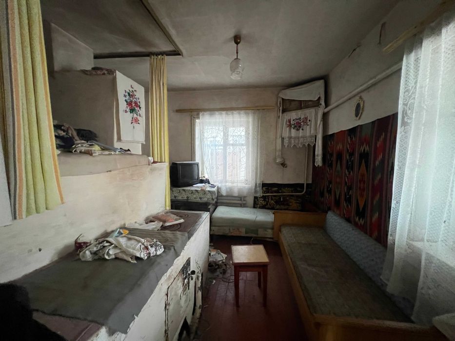 Продаж 4 кім будинку в селі Черняхівка