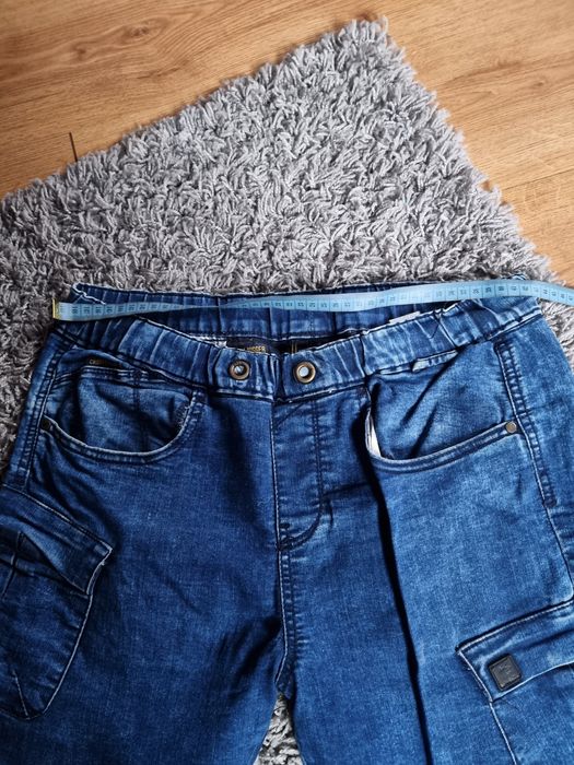 Meskie spodnie cropp jak nowe