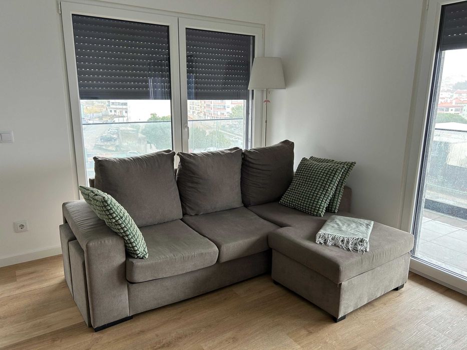 Sofá familiar com chaise longue c/ preço acessível