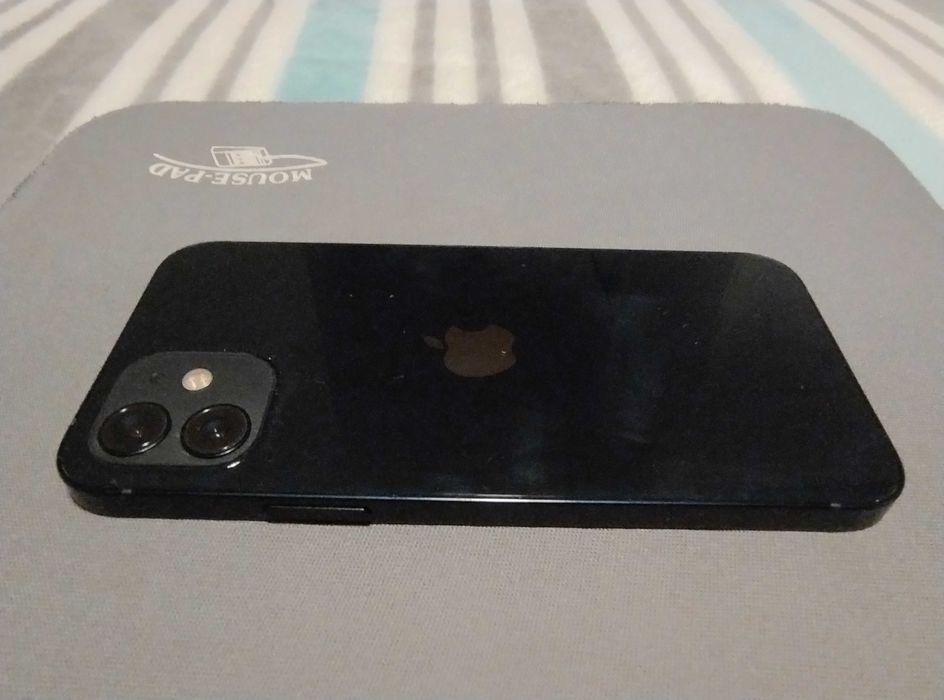 iPhone 12 128gb preto excelente estado bateria a 79%
