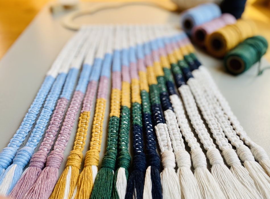 Makrama tęcza do pokoju dziecka