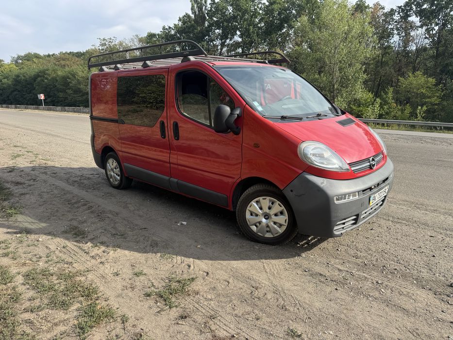 Opel Vivaro груз пасс