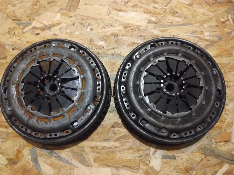 Демпфер маховик щеплення Trafic Vivaro V40 Master Movano 1.9 DCI