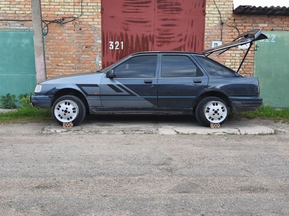 Ford Sierra XR4I 2,0 DOHC ГБО