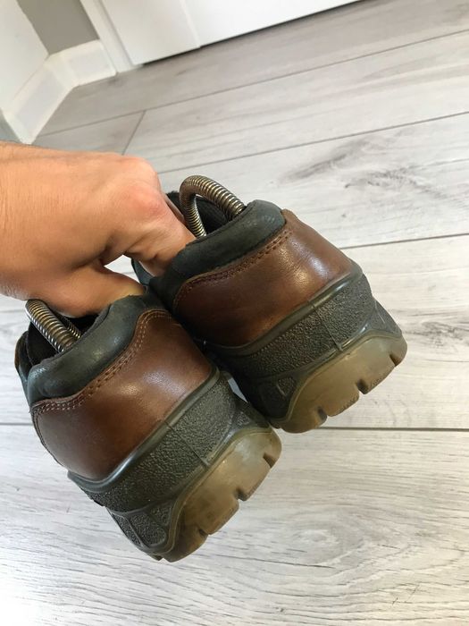 Skórzane półbuty ECCO Track rozm. 41 gore-tex