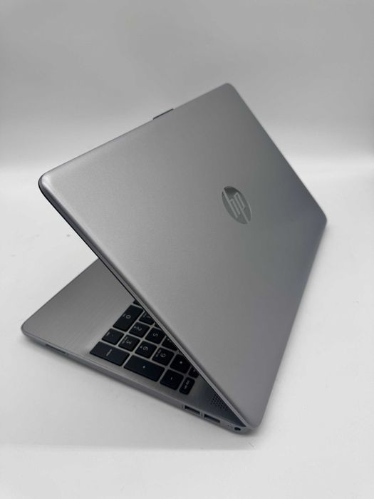 Laptop HP 255 G9 8/512GB WIN11 PRO KARTON od loombard milicz