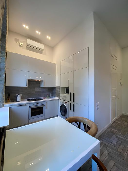 Царський дім 2к з Ремонтом 55 м2 Стелі 3,7 м Газ ЗБ Перекриття Бот Сад