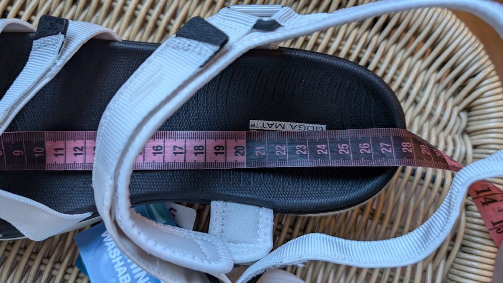 41 р Skechers Goga Mat Ultra GO