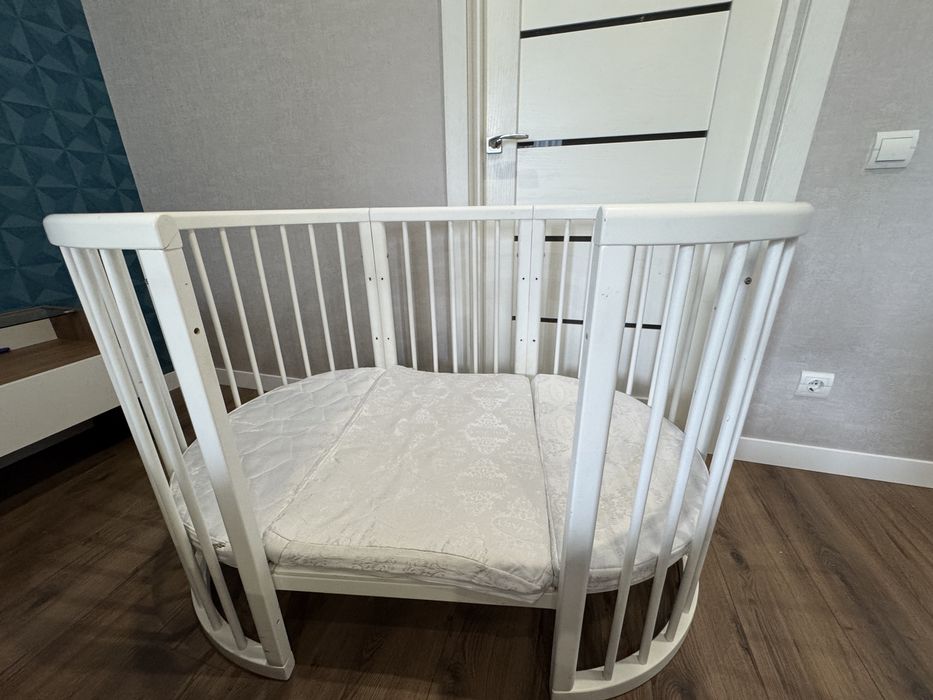 Продам ліжко-трансформер 9в1