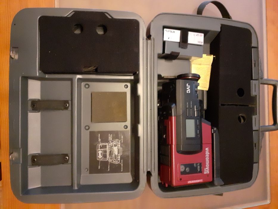 JVC Camcorder64552485923841124