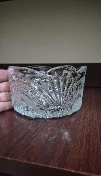 Кришталева цукерниця, салатник