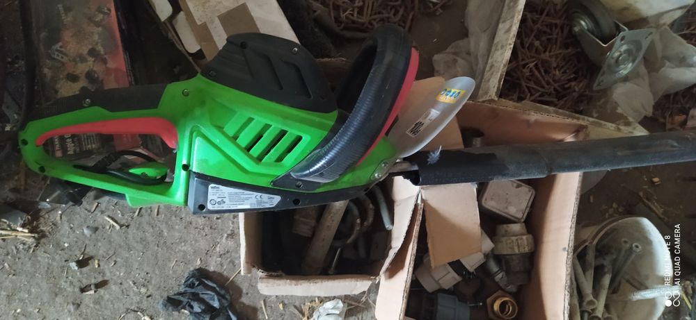 Nożyce  Florabest uszkodzone silnik sprawny.