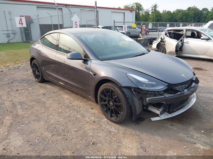 Tesla Model 3 Long Range DUAL MOTOR AWD 4x4 Elektryk Skóra LCD Kamery 360 Idealna !!