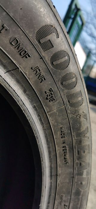 Goodyear Efficient Grip Performance 205/55/16 94V