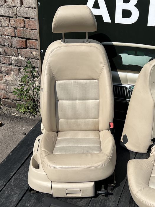 Сиденье сидіння салон кожаный Шкода А5 салон шкіряний Skoda A5