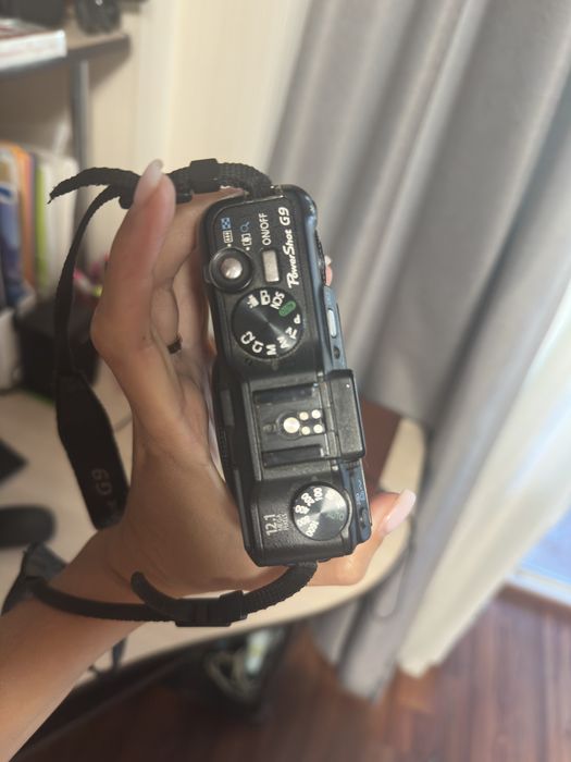 Цифрова камера Canon g9