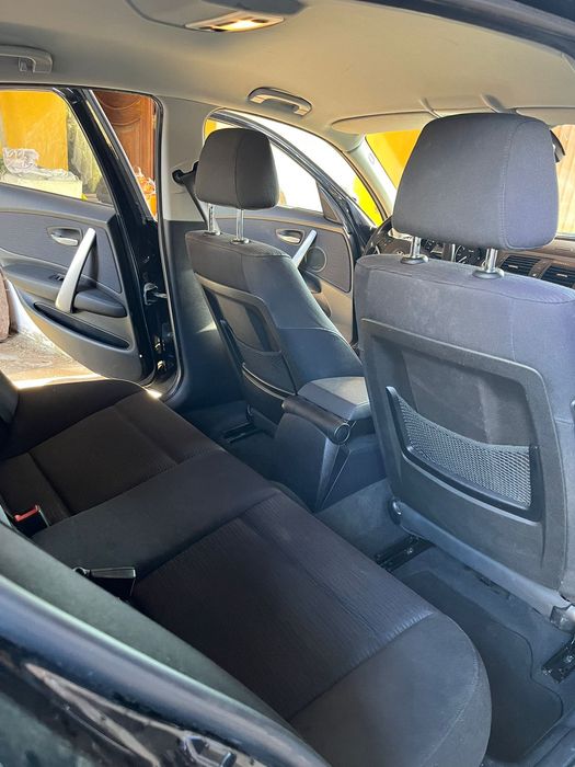 BMW série 116i Gasolina