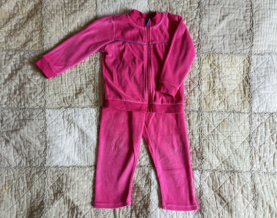 Welurowy dres Lupilu