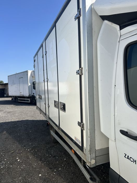 Izoterma Chlodnia Kontener Zabudowa Iveco Daily Mercedes Sprinter 2021