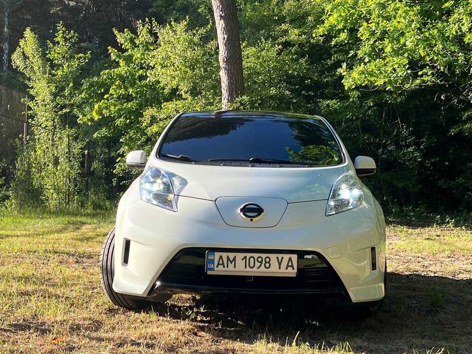 Nissan Leaf 2012