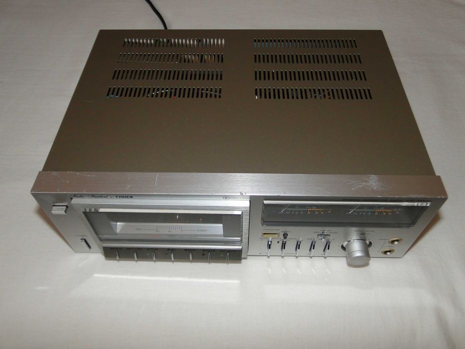Magnetofon Fisher CR-M300