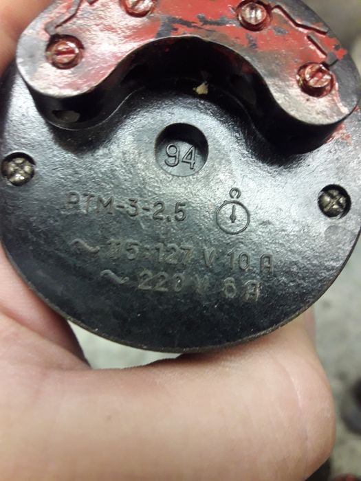 Продам 2 шт РТМ-3-2.5 150грн