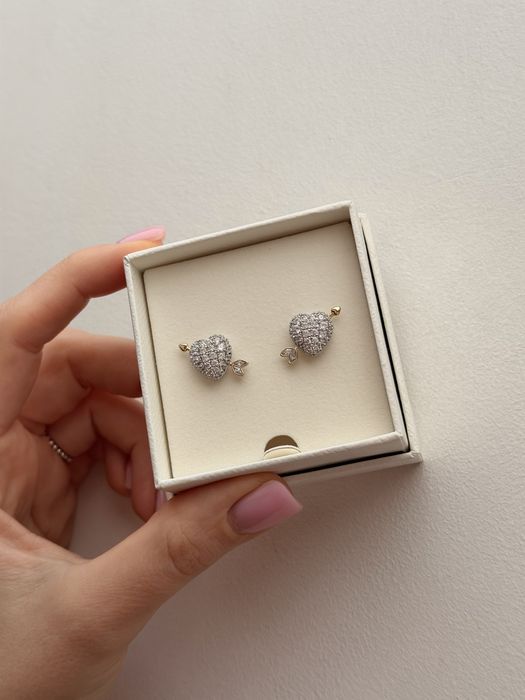 Сережки Swarowski в наявності!