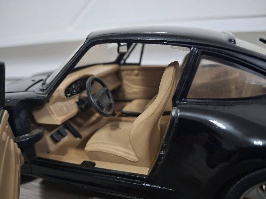 Samochód Kolekcjonerski Porsche 911 Turbo GT2 ANSON 1:18
