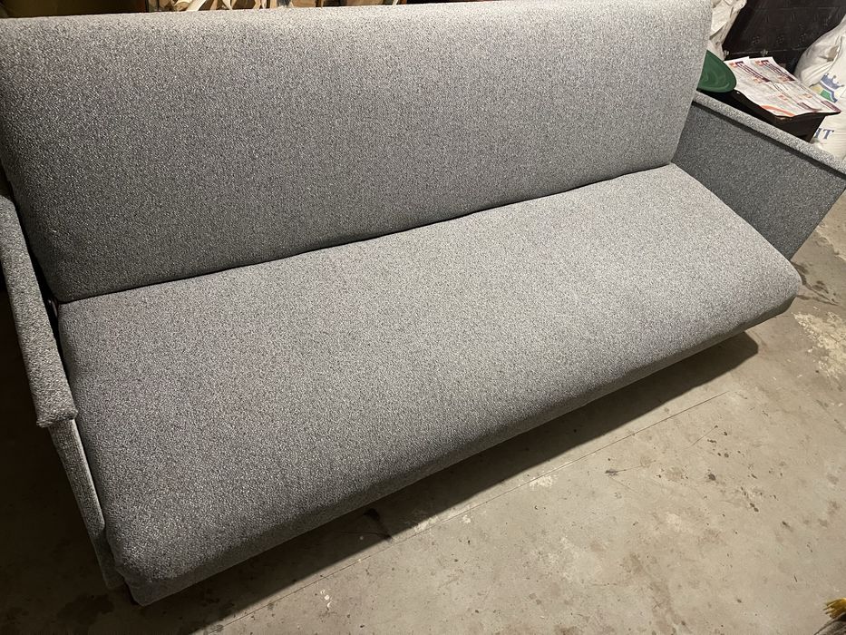 Диван книжка.