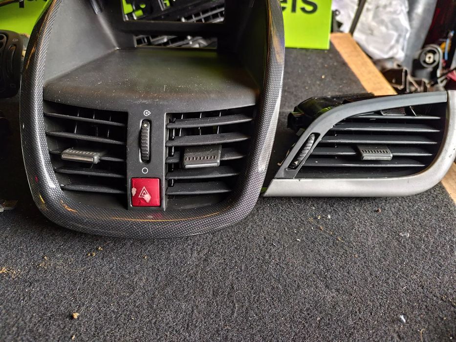 PEUGEOT 206 207 208 GRELHA VENTILAÇÃO TABLIER