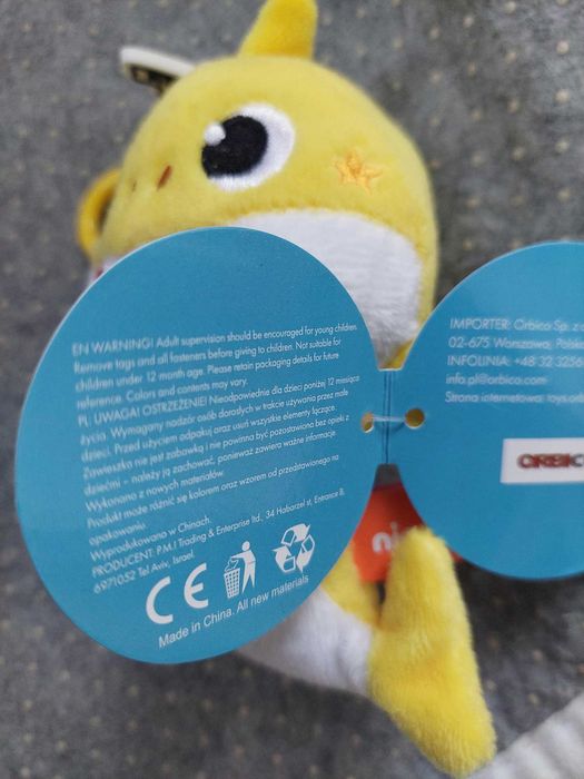 Portfelik, maskotka, breloczek baby Shark + zabawka do wody