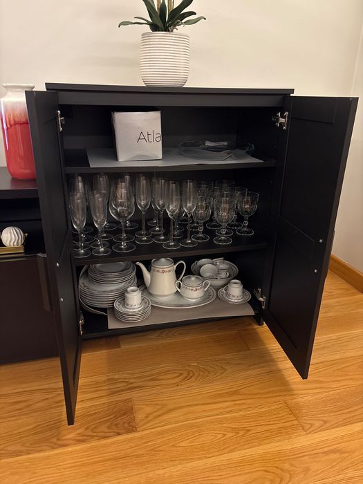 BRIMNES Armário c/portas, preto, 78x95 cm