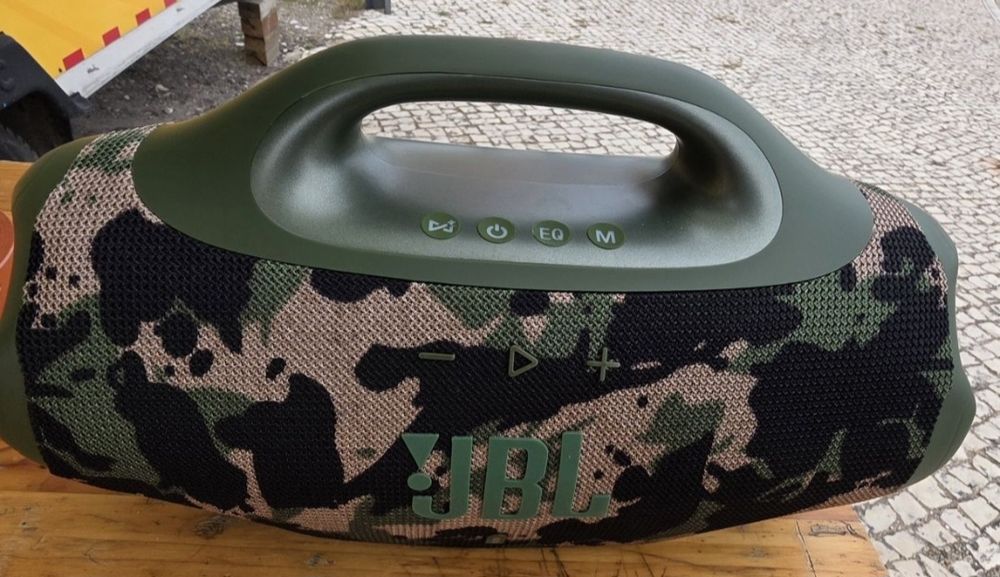 Coluna de som jbl