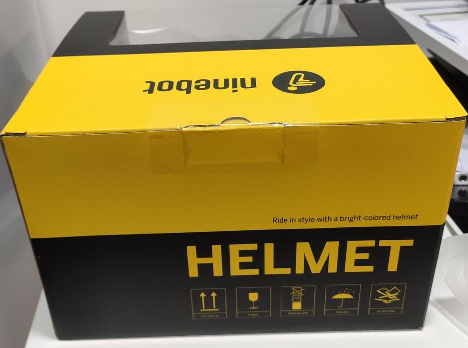 Capacete trotinete ou bicicleta novo e selado