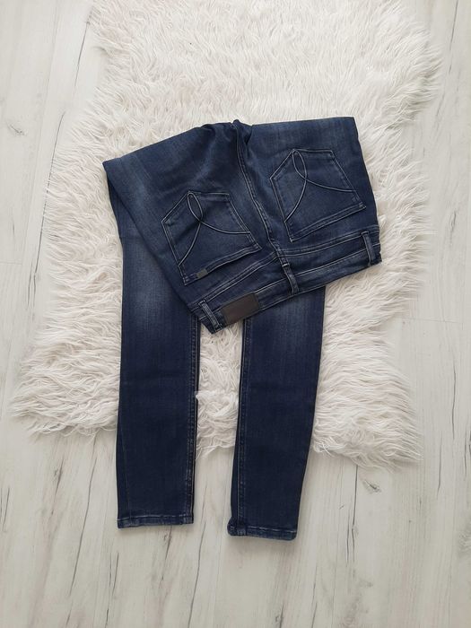 Calvin Klein piękne jeansy ciemny denim XS 34