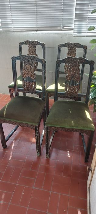 4 cadeiras orientais , antigas