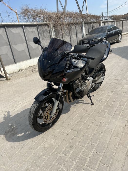 Продам Honda CB600