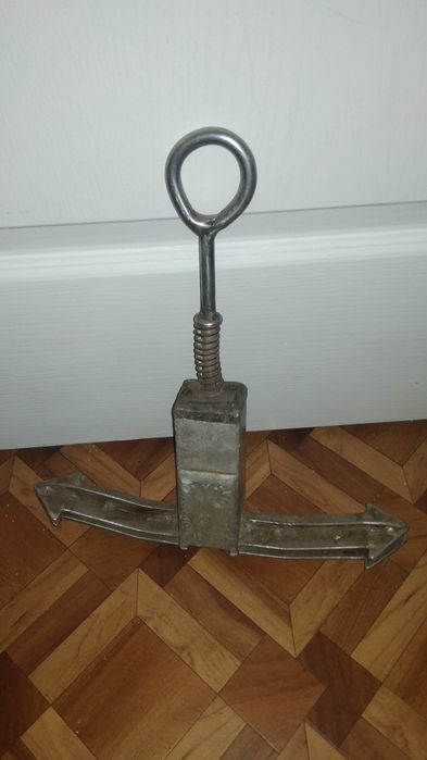 Якорь для лодки: стальной, чугунный адмиралтейский