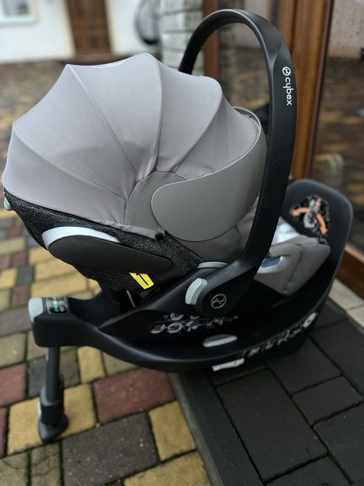 Автолюлька Cybex cloud Z i-Size та База Cybex Base isofix Z