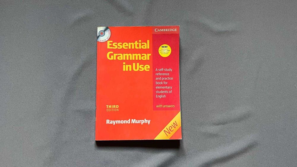 Książka “Essential Grammar in Use Edition with Answers”