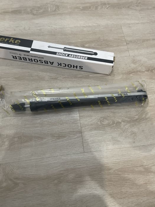 Amortecedores ( traseiro) novos  Golf 4 Verke – Ainda Lacrada