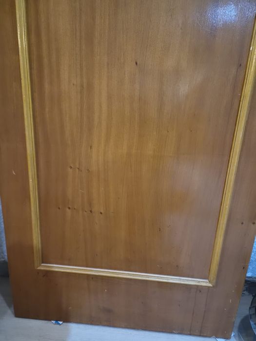 Vende-se  portas usadas para o interior