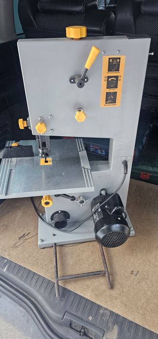 Продам пилку стрічкову TITAN