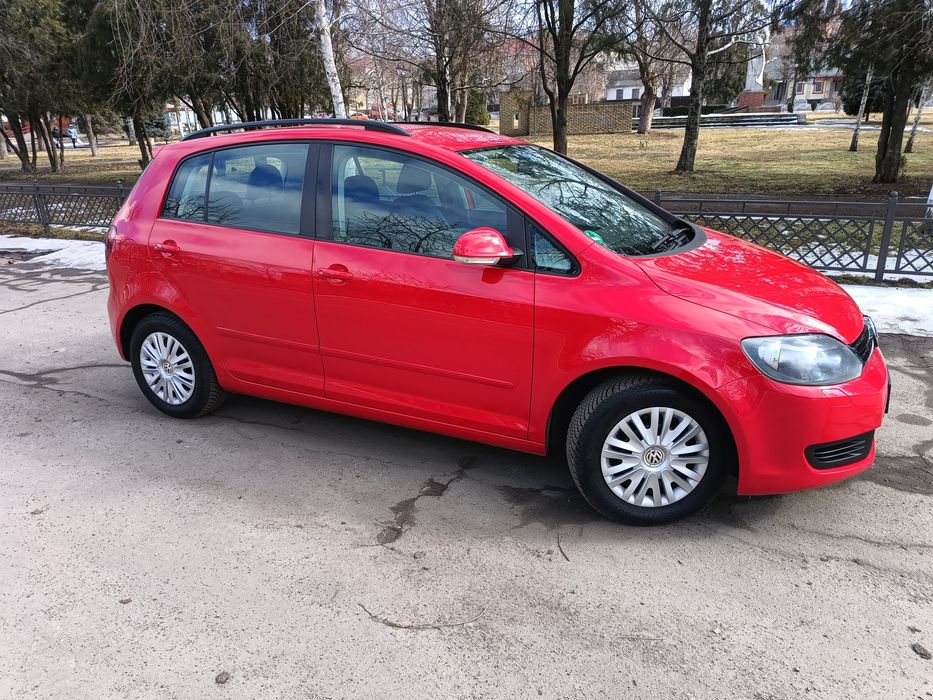 Volkswagen Golf+ 6 Гольф 2011 року 1.6 mpi Нефарбована Гарний стан