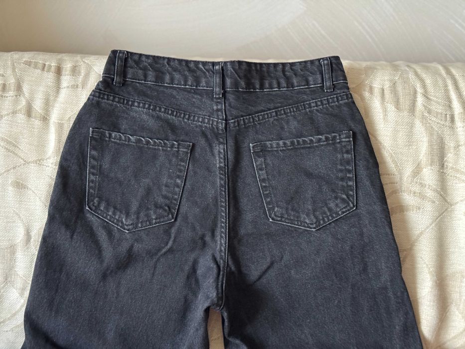 Чорні плотні джинси розмір 38/m палаццо труби