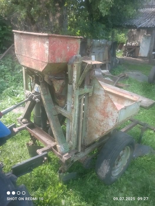 Саджалка дворядна на трактор