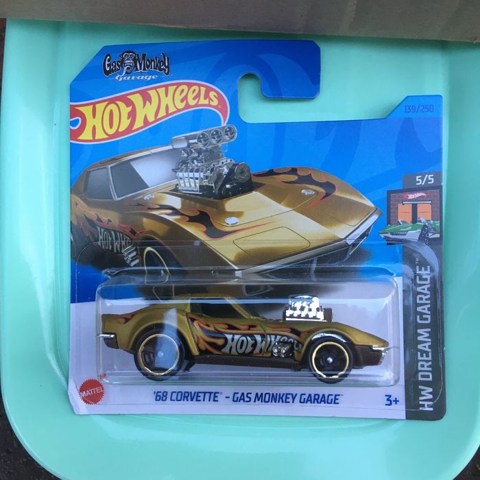 Nowy Hot Wheels Corvette ’68 Gas monkey garage